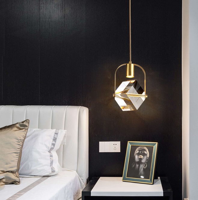 СветильникDZN-13731 ЗОЛОТАЯ БРОНЗА ` D160/H220+1500/1/LED/5W/4000K TETRIS