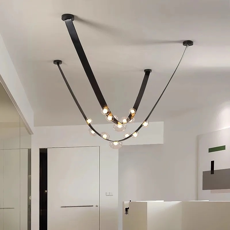 Светильник DZN-13604 ЧЕРНЫЙ + ПРОЗРАЧНОЕ СТЕКЛО ` D4*100+2*130+1*170/H3000/7/LED/.W/4000K BOSQUE